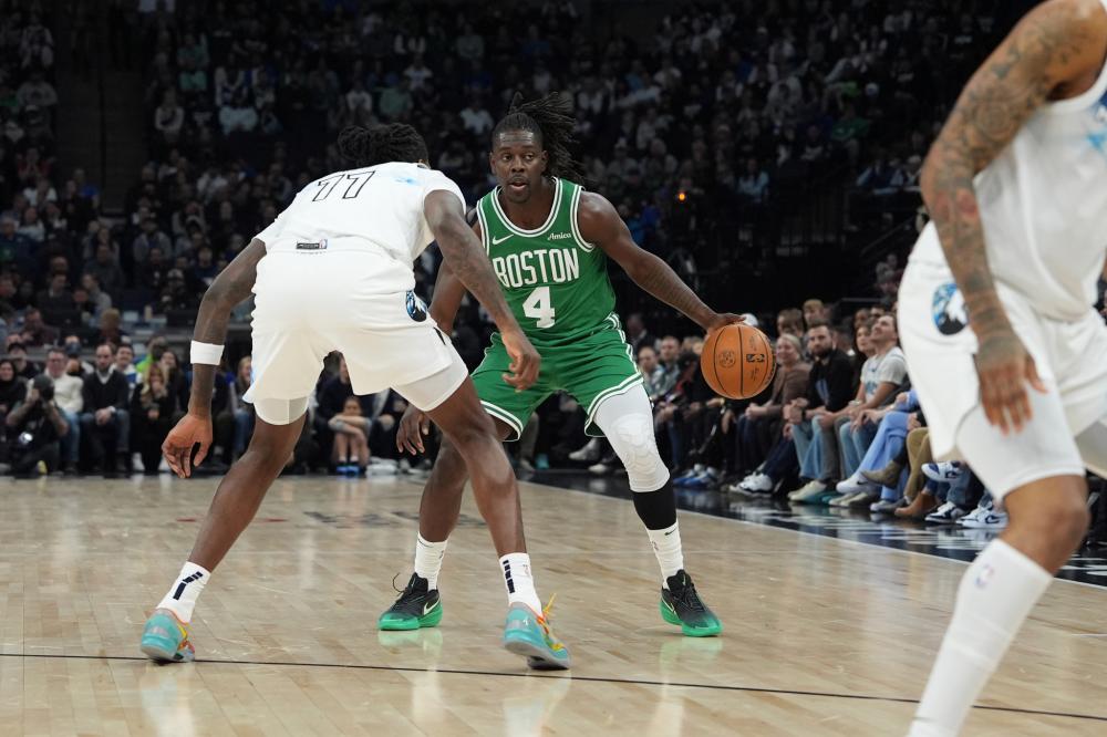 不仅与他们 不仅与他们