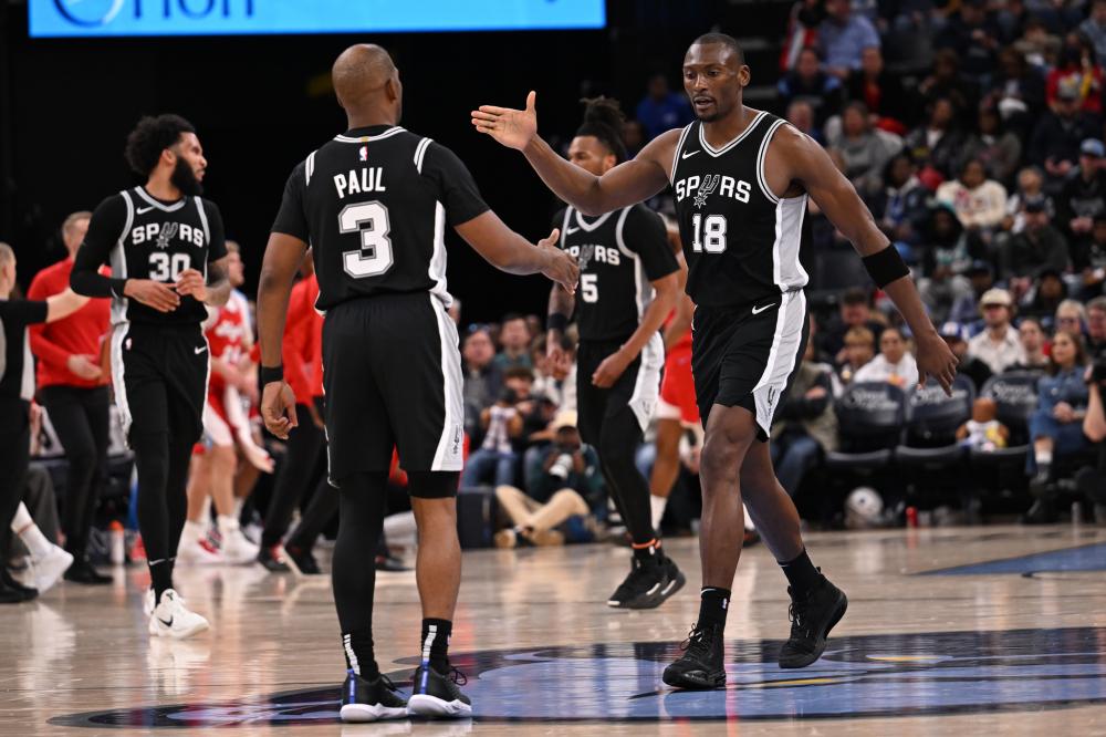 们都踊跃参 们都踊跃参