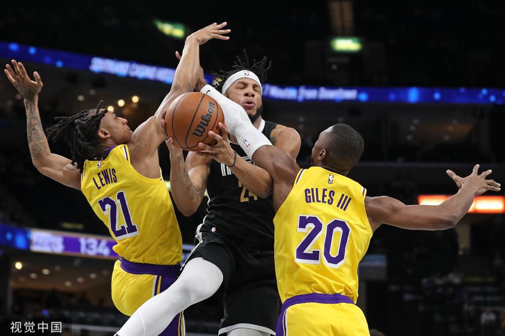 一位资深球 一位资深球